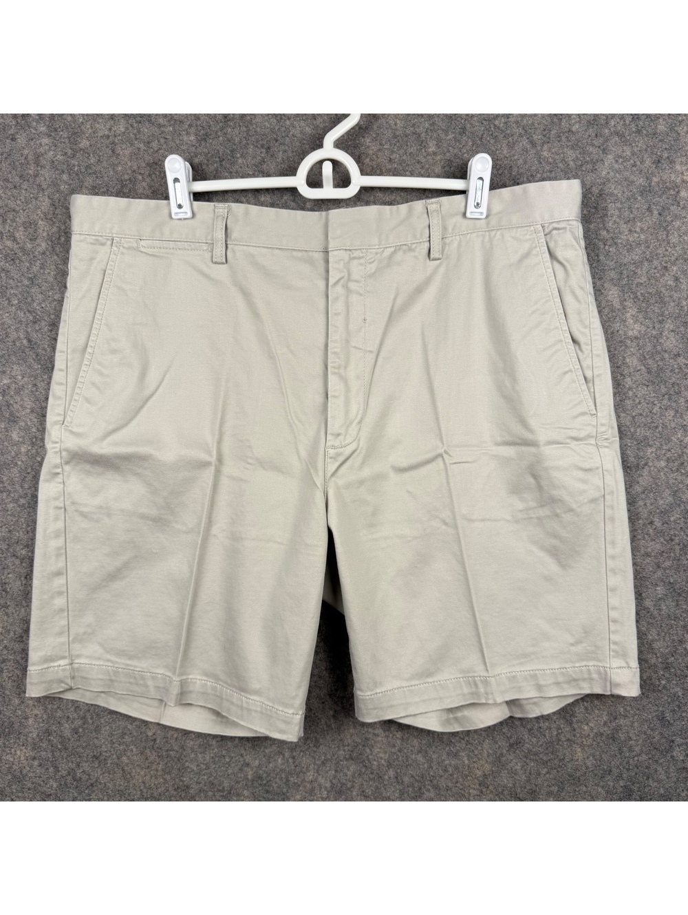 Fennec Highly Evolved Flat Front Chino Shorts Beige Men Size 38 8” Stretch 677
